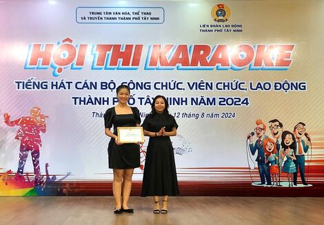 Hội thi karaoke “Tiếng hát cán bộ, công chức, viên chức, lao động thành phố Tây Ninh"