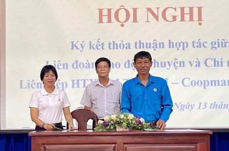 Ký kết thỏa thuận hợp tác Chương trình Phúc lợi cho đoàn viên, công nhân, viên chức, lao động trên địa bàn huyện Tân Biên