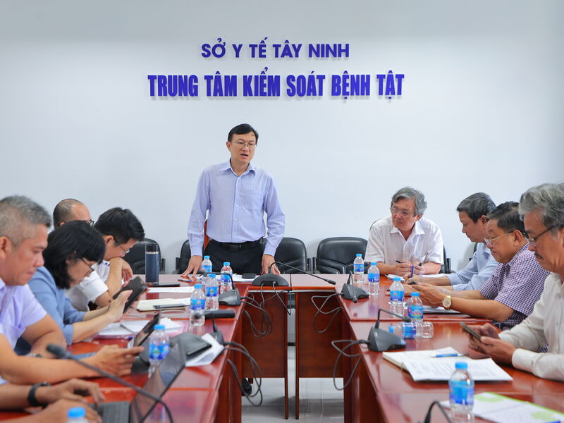 Không để Tây Ninh là điểm nóng của bệnh truyền nhiễm