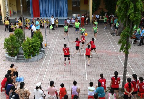 Bóng chuyền hơi về vùng sâu