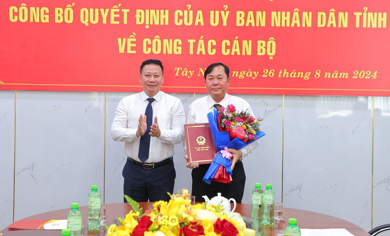 Ông Trương Văn Hùng được điều động làm Trưởng Ban Quản lý Khu kinh tế tỉnh Tây Ninh