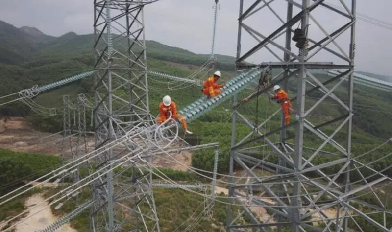 Hôm nay khánh thành đường dây 500kV mạch 3, bắt đầu tải điện ra miền Bắc