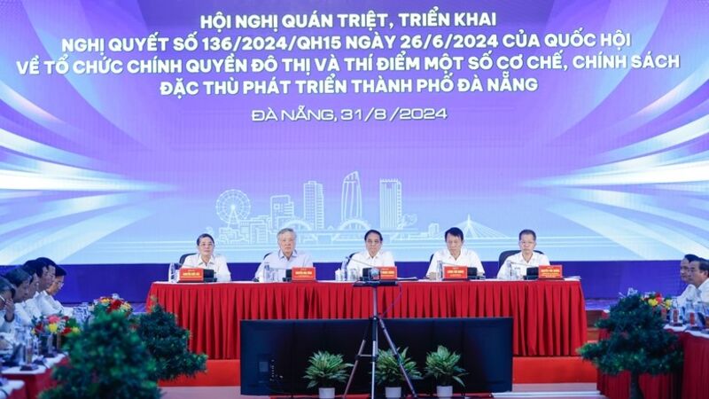 Thủ tướng chủ trì Hội nghị triển khai Nghị quyết 136 của Quốc hội về thành phố Đà Nẵng