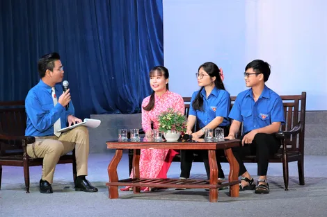 Tây Ninh: Tuyên dương “Nhà giáo trẻ tiêu biểu”, “Sinh viên 5 tốt”, “Học sinh 3 tốt”, “Học sinh 3 rèn luyện”, “Sáng tạo trẻ”