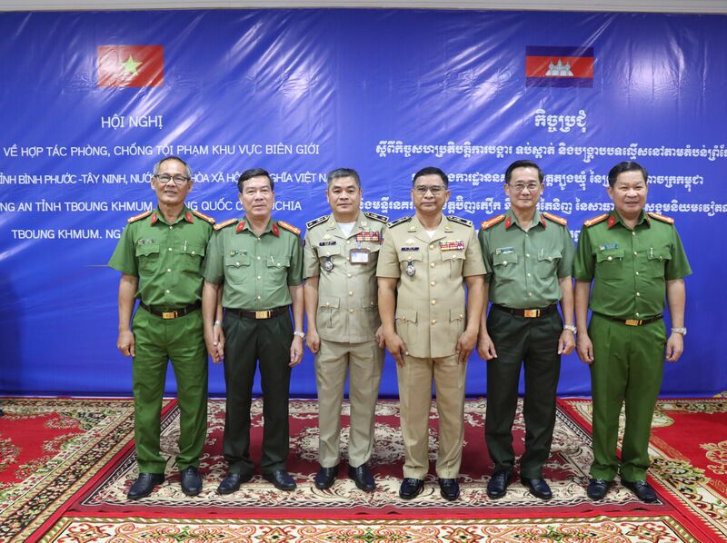 Công an: Tây Ninh, Bình Phước và Công an tỉnh TboungKhmum giao ban về hợp tác phòng, chống tội phạm khu vực biên giới