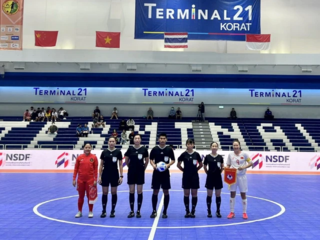 Tuyển futsal nữ Việt Nam thắng đậm Indonesia