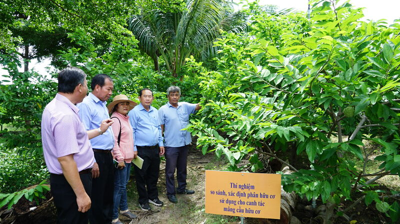 Phát triển khoa học và ứng dụng, chuyển giao công nghệ thúc đẩy kinh tế tuần hoàn trong nông nghiệp