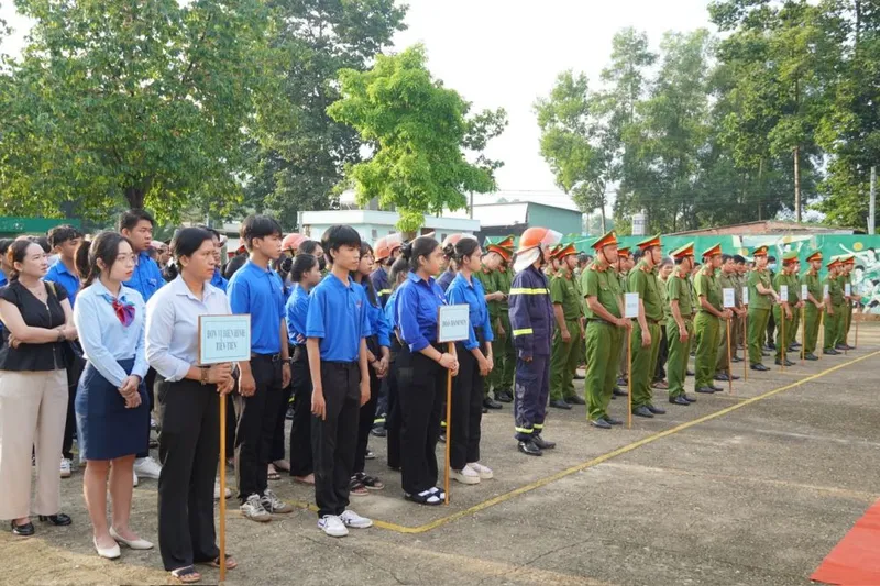 Các địa phương tổ chức mít tinh hưởng ứng ngày Toàn dân phòng cháy chữa cháy 4.10