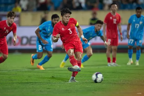 Tuyển Việt Nam hòa như thua và nhiệm vụ nặng nề ở AFF Cup