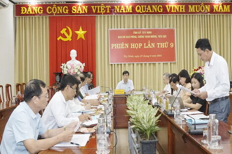 Luận cứ phê phán, phản bác quan điểm sai trái, thù địch về công tác đấu tranh  phòng, chống tham nhũng ở Việt Nam