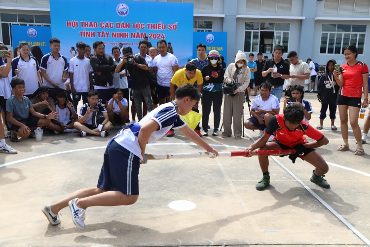 Điểm báo in Tây Ninh ngày 02.12.2024