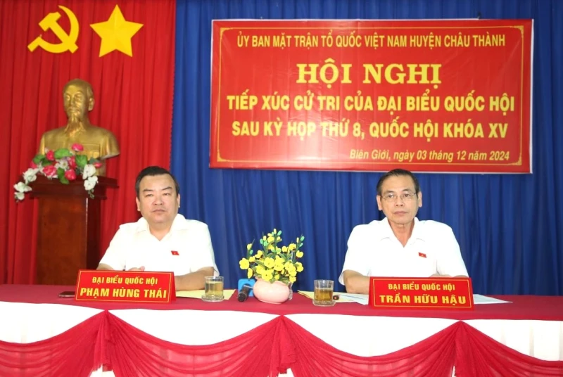 Cử tri huyện Châu Thành kiến nghị nghiêm cấm sử dụng pháo nổ