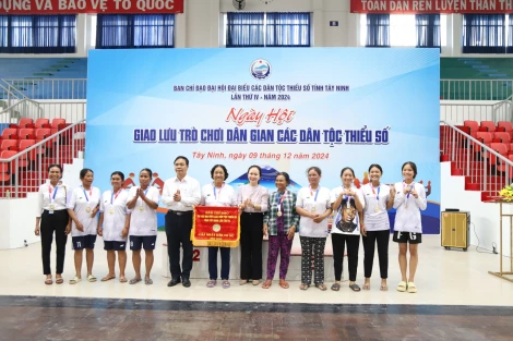 Ngày hội giao lưu trò chơi dân gian các dân tộc thiểu số