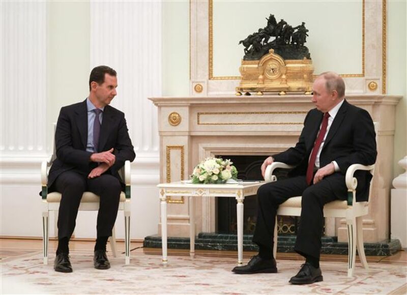 Hé lộ cách thức và thời điểm Tổng thống Assad rời Syria để sang Nga