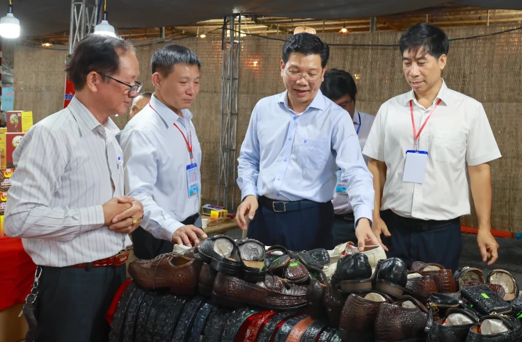 Điểm báo in Tây Ninh ngày 14.12.2024