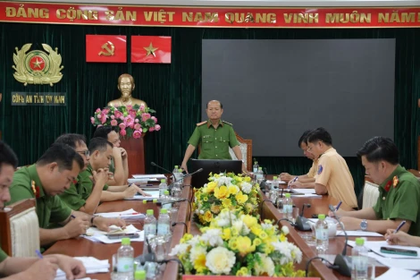 Triển khai cao điểm bảo đảm trật tự, an toàn giao thông, trật tự xã hội dịp tết Nguyên đán Ất Tỵ 2025