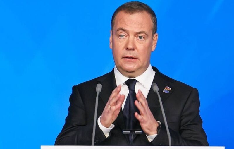 Ông Dmitry Medvedev nói về khả năng sáp nhập các vùng mới vào Nga