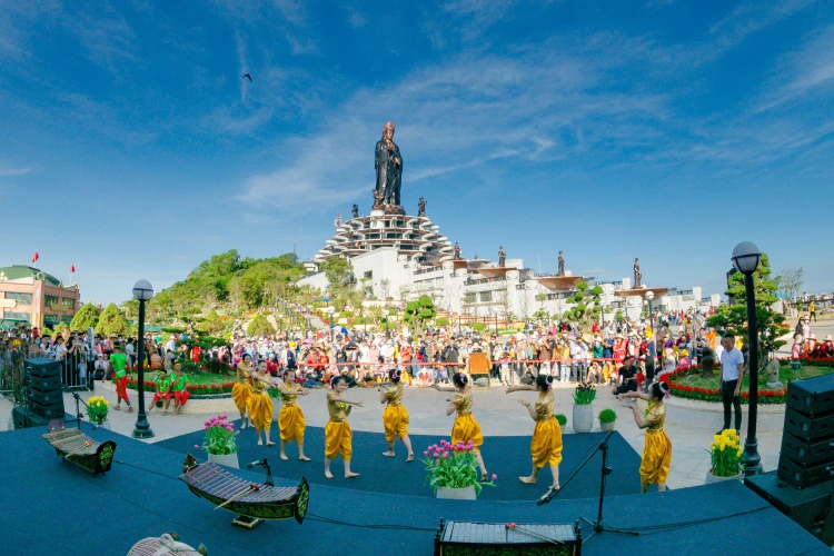 Điểm báo in Tây Ninh ngày 16.12.2024