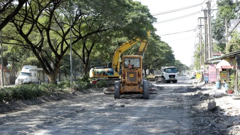 Đẩy nhanh tiến độ triển khai các dự án giao thông