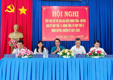 Tân Châu: Đại biểu HĐND tỉnh, huyện tiếp xúc với cử tri 2 xã Tân Hoà và xã Suối Ngô