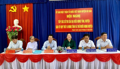 Phó Bí thư Tỉnh uỷ Nguyễn Mạnh Hùng tiếp xúc cử tri xã Phước Trạch, huyện Gò Dầu