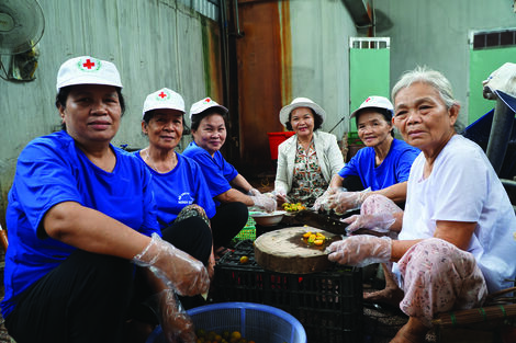 Bếp ăn từ thiện phường Ninh Sơn - Nơi hội tụ của những tấm lòng