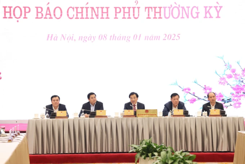 Mức thưởng Tết Nguyên đán 2025 cao nhất trên 1,9 tỷ đồng