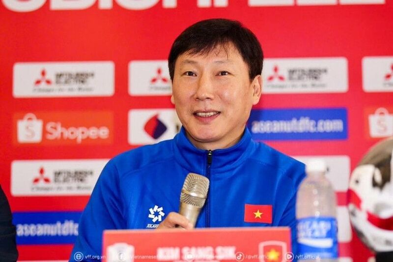 HLV Kim Sang-sik đặt mục tiêu đưa ĐT Việt Nam vào vòng chung kết World Cup