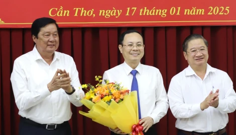 Bí thư Thành ủy Cần Thơ Nguyễn Văn Hiếu làm Phó trưởng Ban Tuyên giáo Trung ương