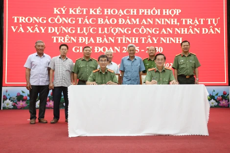 Công an Tây Ninh: Họp mặt Hội cựu Công an nhân dân nhân dịp tết Nguyên đán Ất Tỵ 2025