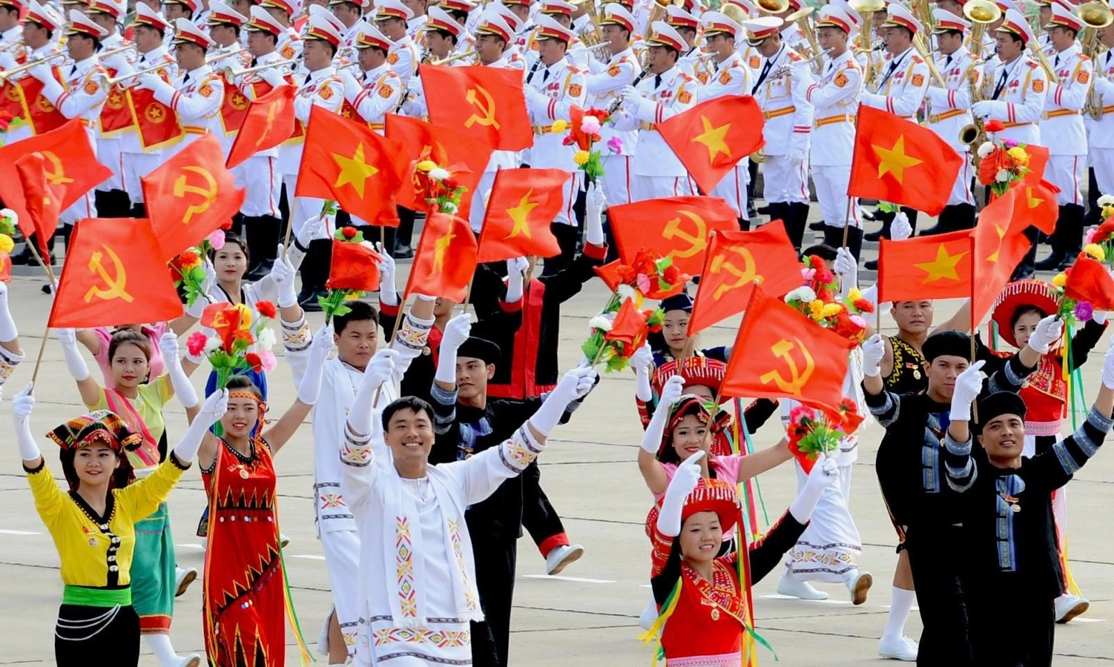 Tinh thần mừng Xuân, mừng Đảng, mừng đất nước đổi mới, phát triển đã và đang tiếp tục là niềm tự hào, là nguồn động lực to lớn để Việt Nam có thêm những mùa xuân tươi đẹp
