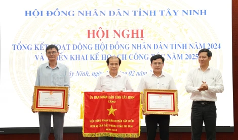 HĐND cùng hệ thống chính trị quyết tâm thực hiện thắng lợi các chỉ tiêu, nhiệm vụ năm 2025