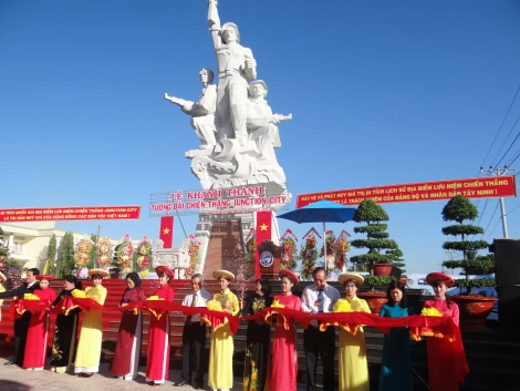 Tuyên truyền, kỷ niệm các ngày lễ lớn: Góp phần nâng cao lòng tự hào về truyền thống yêu nước