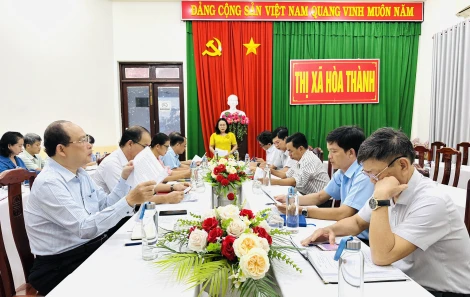 Ban Pháp chế HĐND thị xã Hoà Thành: Thẩm tra dự thảo nghị quyết trình kỳ họp thứ 14, HĐND Thị xã khoá XII