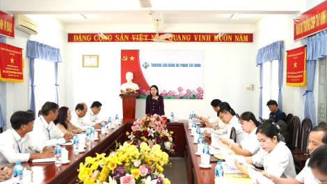 Đoàn Đại biểu Quốc hội tỉnh khảo sát tại hai trường Cao đẳng trên địa bàn tỉnh