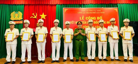 Công an thành phố Tây Ninh: Công bố quyết định của Giám đốc Công an tỉnh về công tác cán bộ