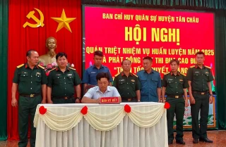 Tân Châu: Quán triệt nhiệm vụ huấn luyện chiến đấu năm 2025 và phát động đợt thi đua cao điểm