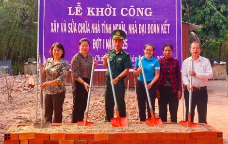 Tân Châu: Khởi công xây, sửa chữa nhà tình nghĩa, nhà đại đoàn kết