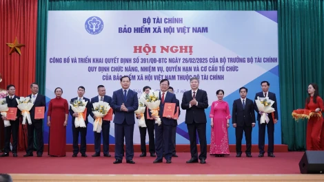 Ông Nguyễn Văn Huấn- Giám đốc BHXH tỉnh Tây Ninh được bổ nhiệm làm Giám đốc BHXH khu vực Tây Ninh – Bình Phước