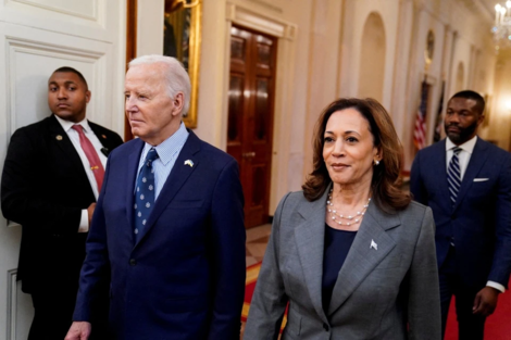 Ông Trump thu hồi quyền miễn trừ an ninh với ông Biden và bà Harris