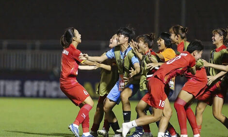 Đội bóng nữ số 1 Việt Nam nhận khoản thưởng khiến nhiều CLB V-League phải ngước nhìn