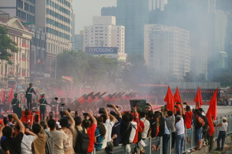 Diễu binh, diễu hành: Uy nghiêm, hùng tráng