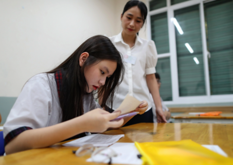 Hiệu trưởng, hiệu phó có được dạy thêm?