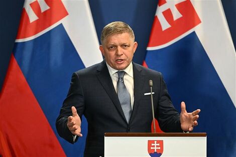 Thủ tướng Slovakia lên tiếng trước cảnh báo của Tổng thống Ukraine