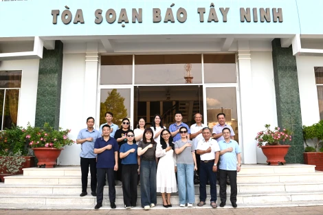 Trao đổi, học tập nghiệp vụ báo chí tại Tây Ninh