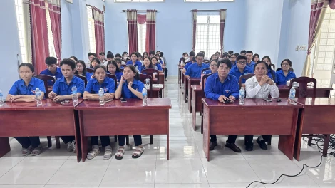 Thành đoàn Tây Ninh: Tuyên truyền “Thuốc và sức khoẻ” cho đoàn viên thanh niên, học sinh