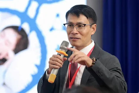 Vì sao dễ đổ bệnh khi mưa nắng thất thường?