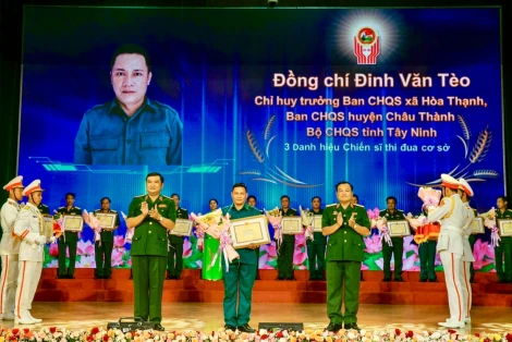 Chỉ huy trưởng Ban Chỉ huy Quân sự xã gương mẫu, đi đầu
