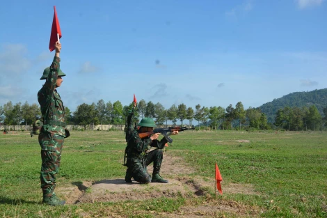 Thao trường nở hoa quyết thắng