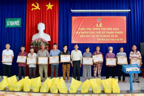 Xã Thanh Phước: Mừng thọ 307 người cao tuổi